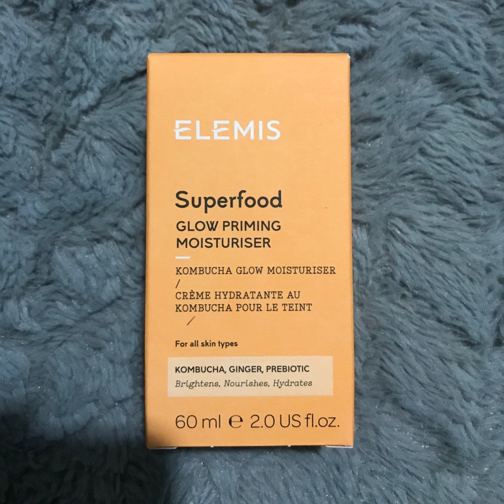 Elemis – Superfood Glow Priming Moisturizer